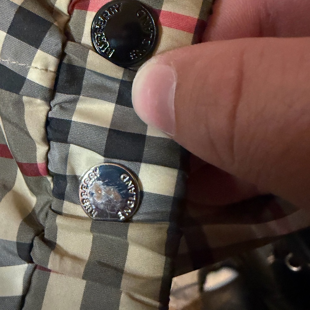Burberry Reversible Winbreaker - Picture 2 of 9